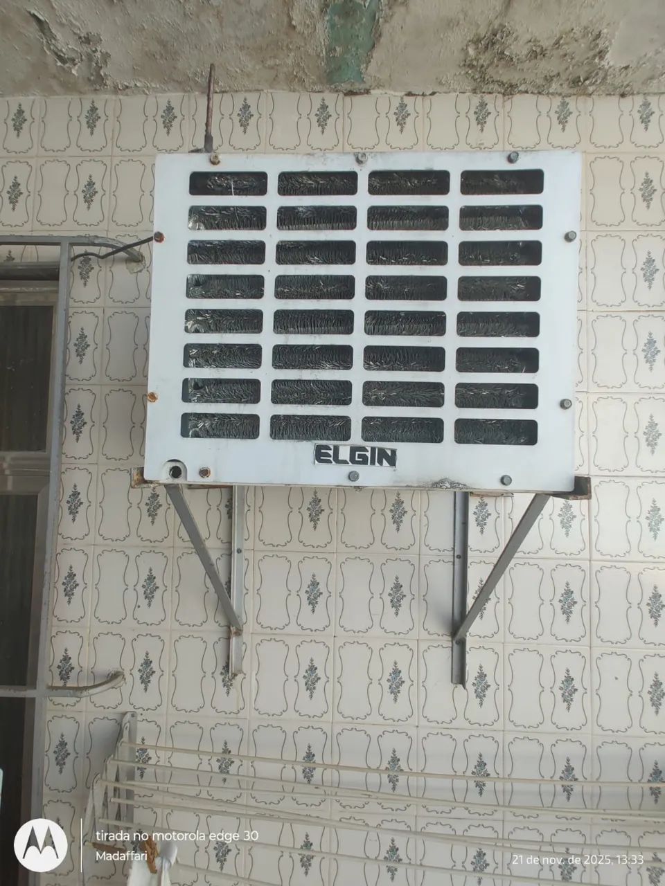 AR CONDICIONADO ELGIN 7500 BTUs (FUNCIONANDO PERFEITAMENTE) - Foto 2