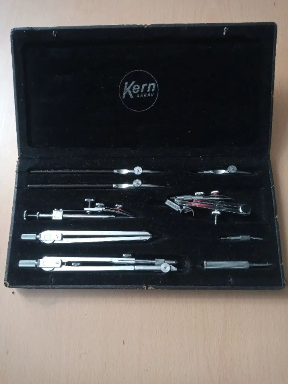 Compassos Kern Swiss