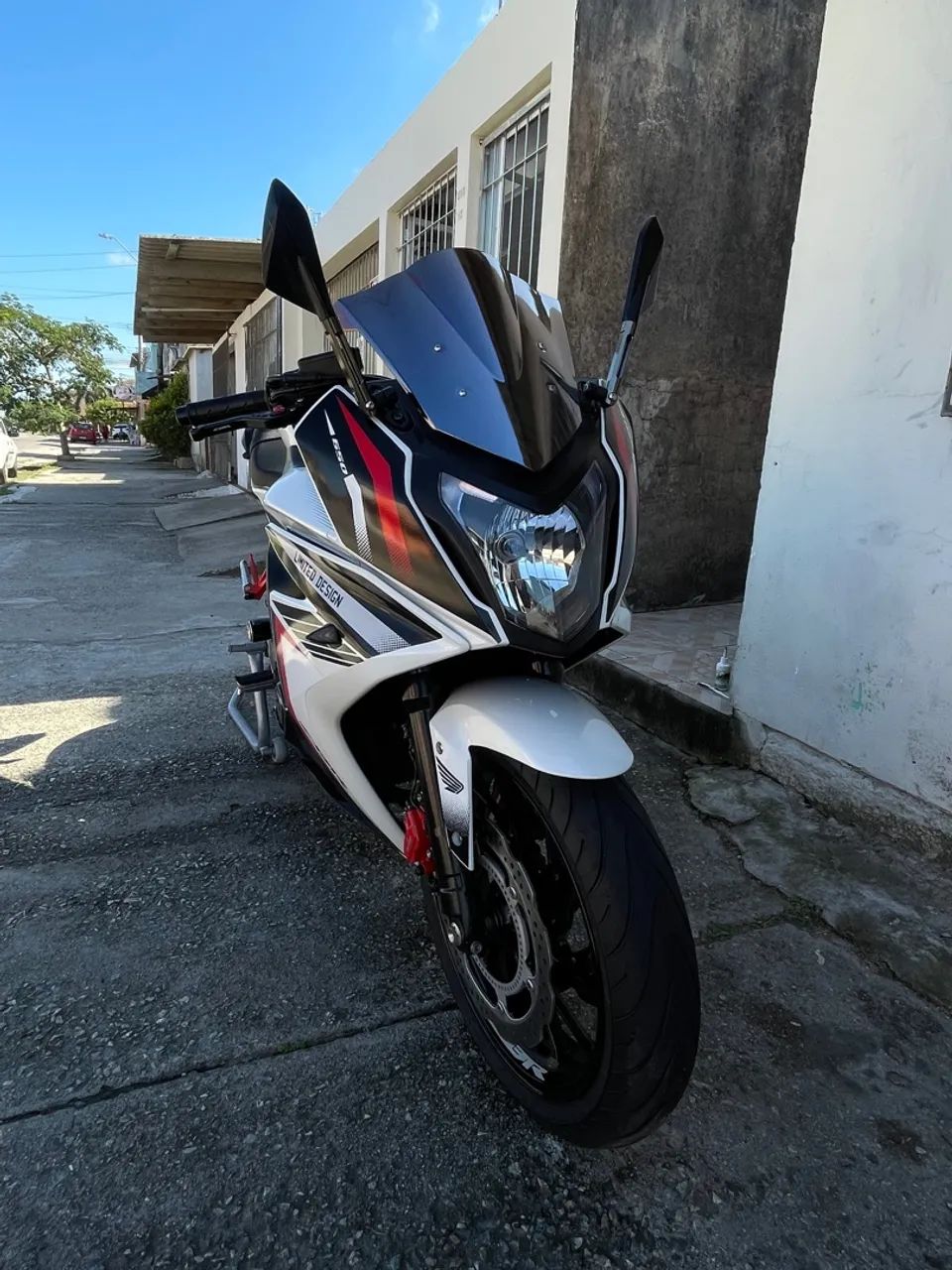 CBR650F 2015 - Foto 11