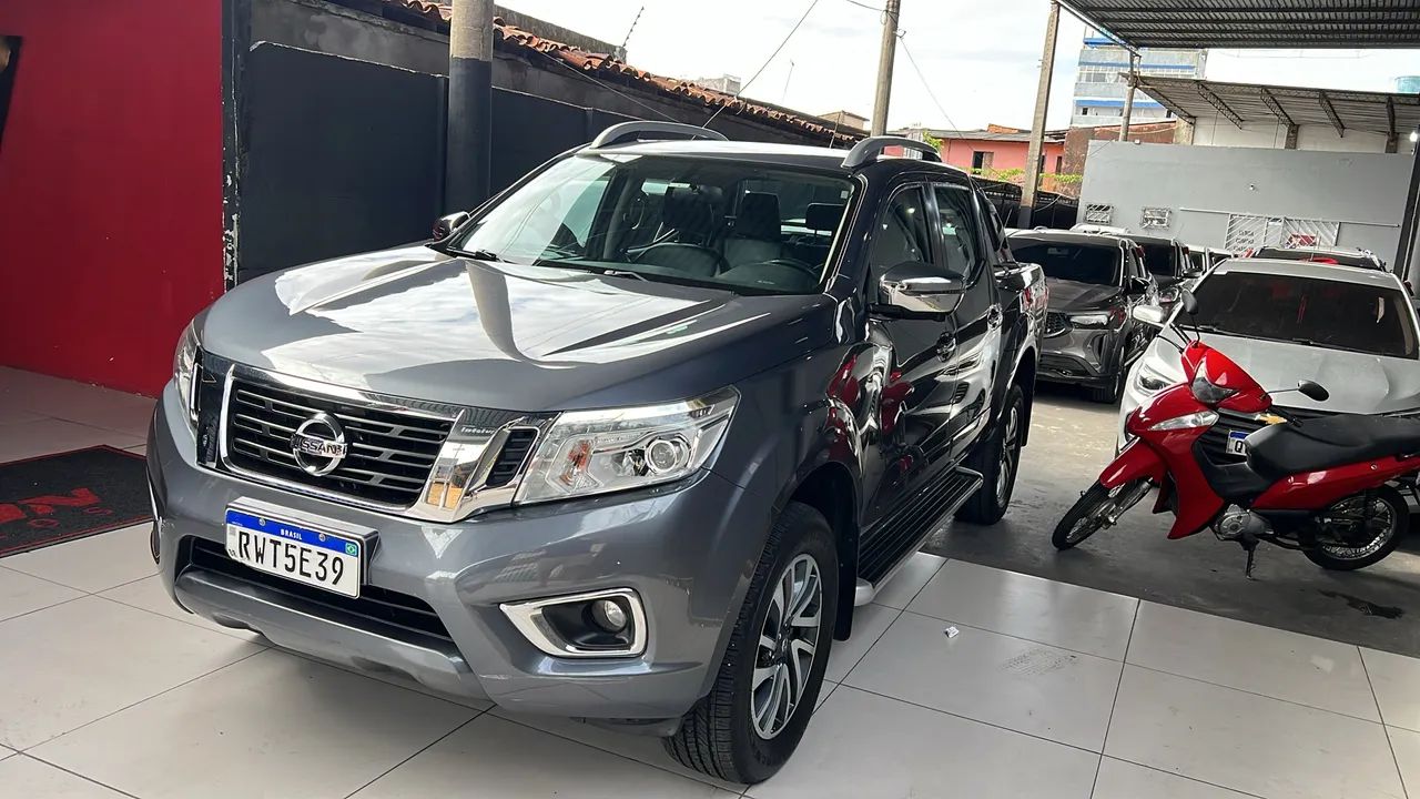Frontier LE 4X4 2.3 com teto solar  2021/2022