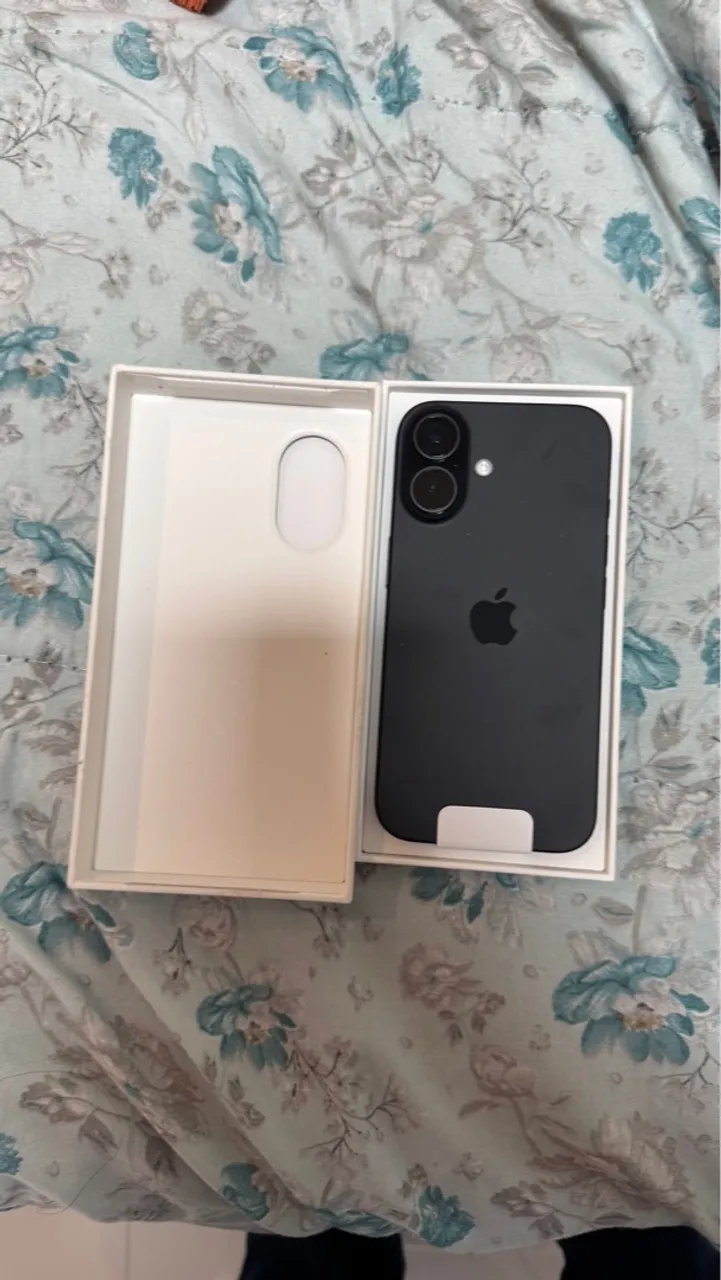 IPhone 16 - 256GB Novo