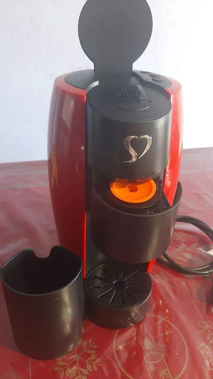 Cafeteira expressa três corações  - Foto 2