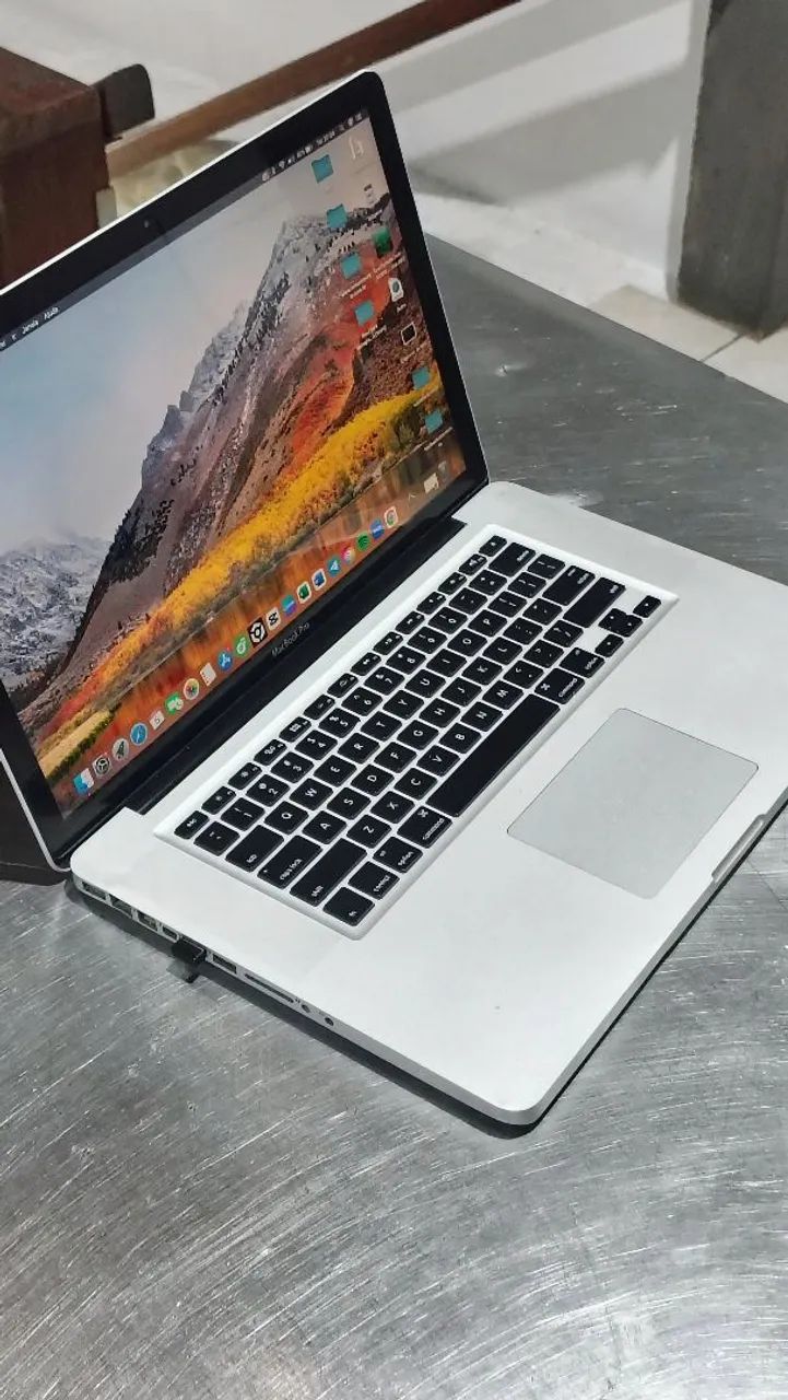 MacBook Pro - Apple 2012