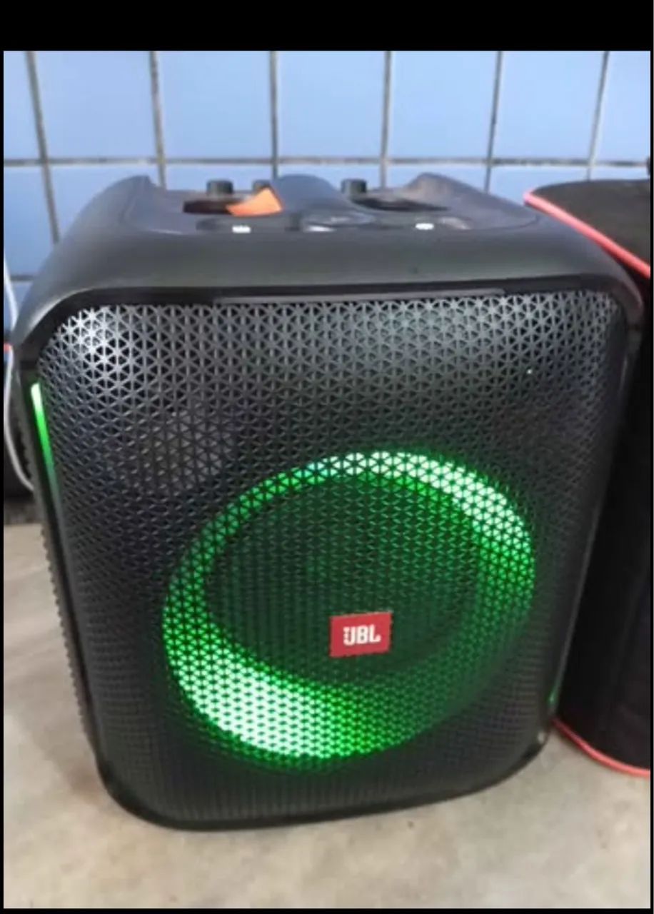 V/T Caixa JBL patybox encore karaokê c/4 microfones originais  - Foto 3