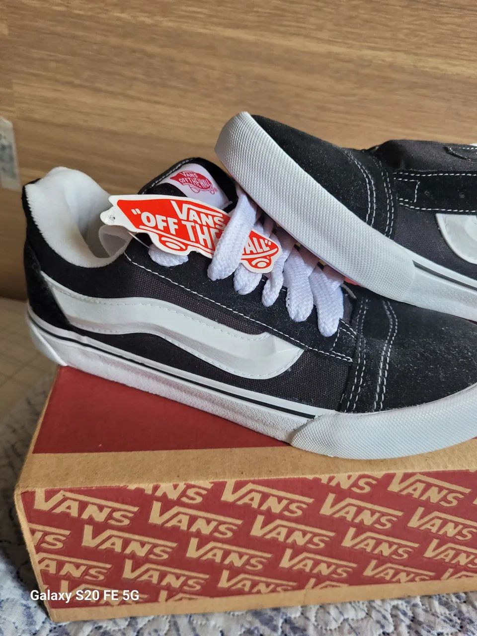 Tênis Vans Preto e Branco - Novo - Foto 2