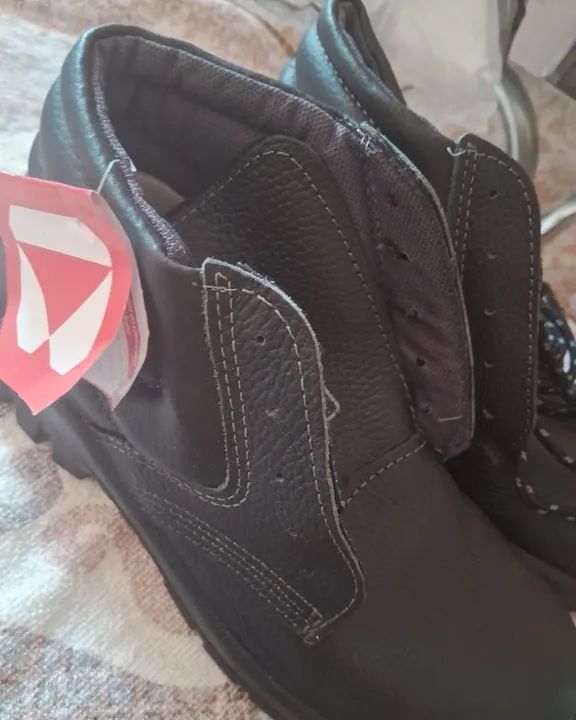 Sapato Bico De Aço  - Foto 2