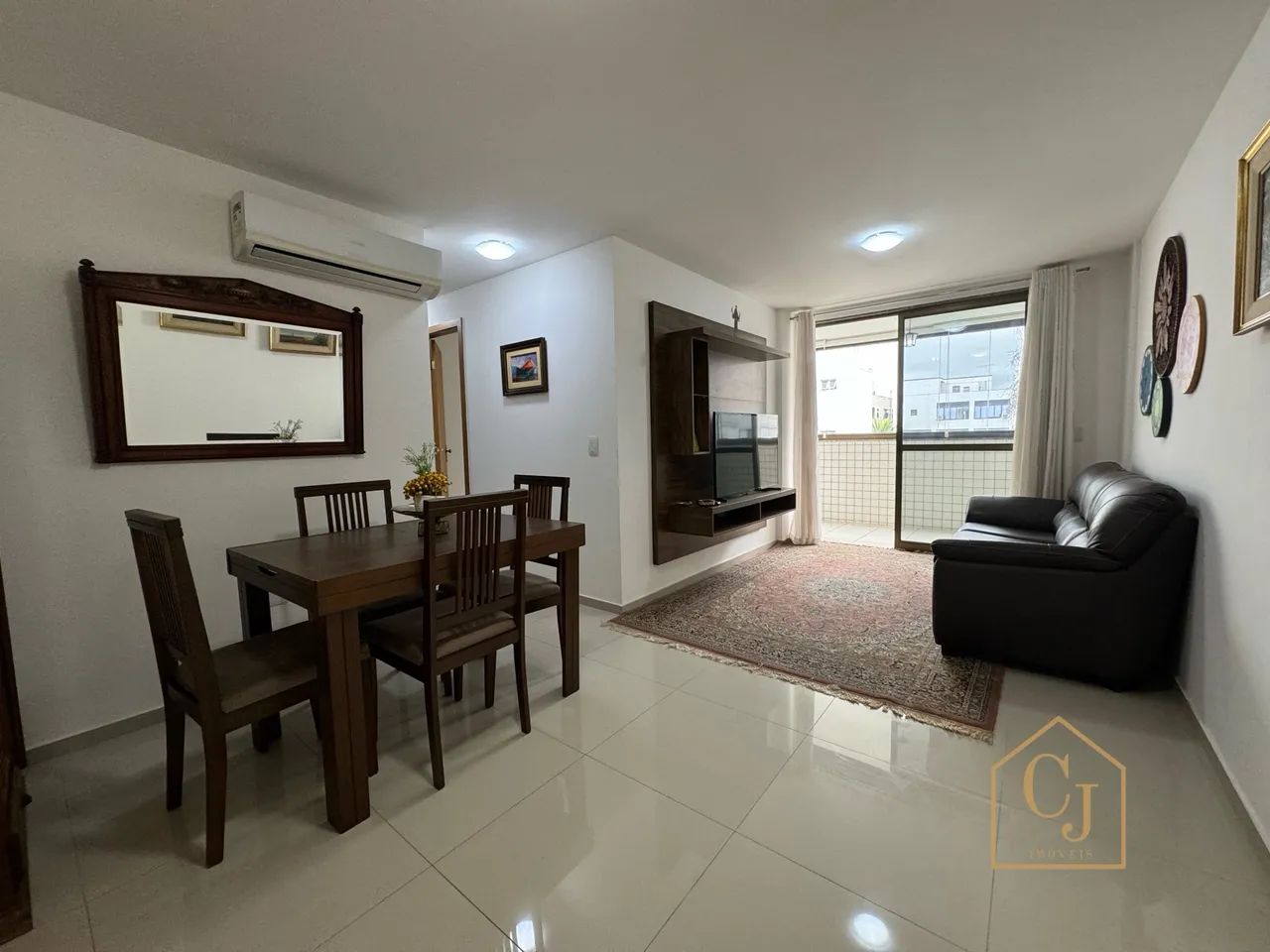 Apartamento 03 quartos em predio novo, no Recreio dos Bandeirantes.