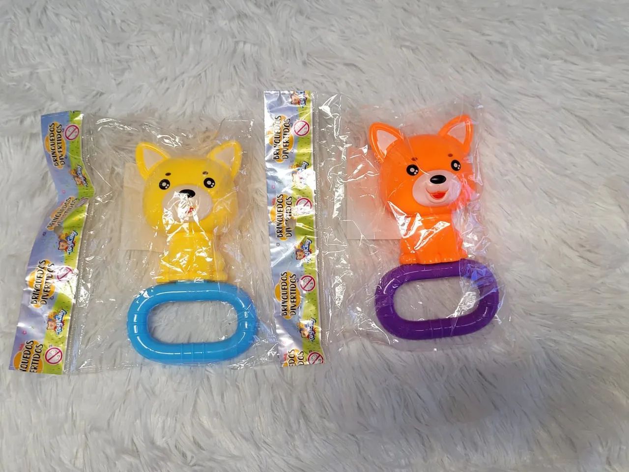 3 chocalhos para bebê 