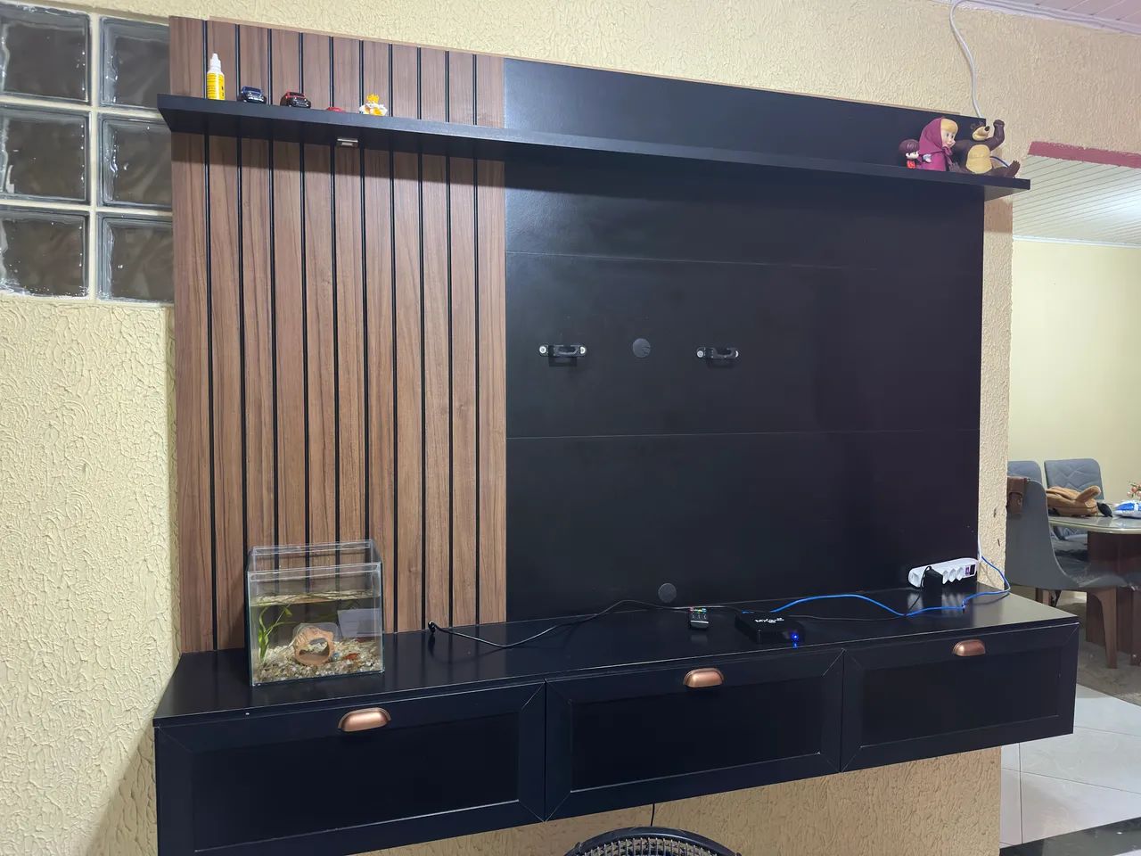  PAINEL DE TV 64750750044547121