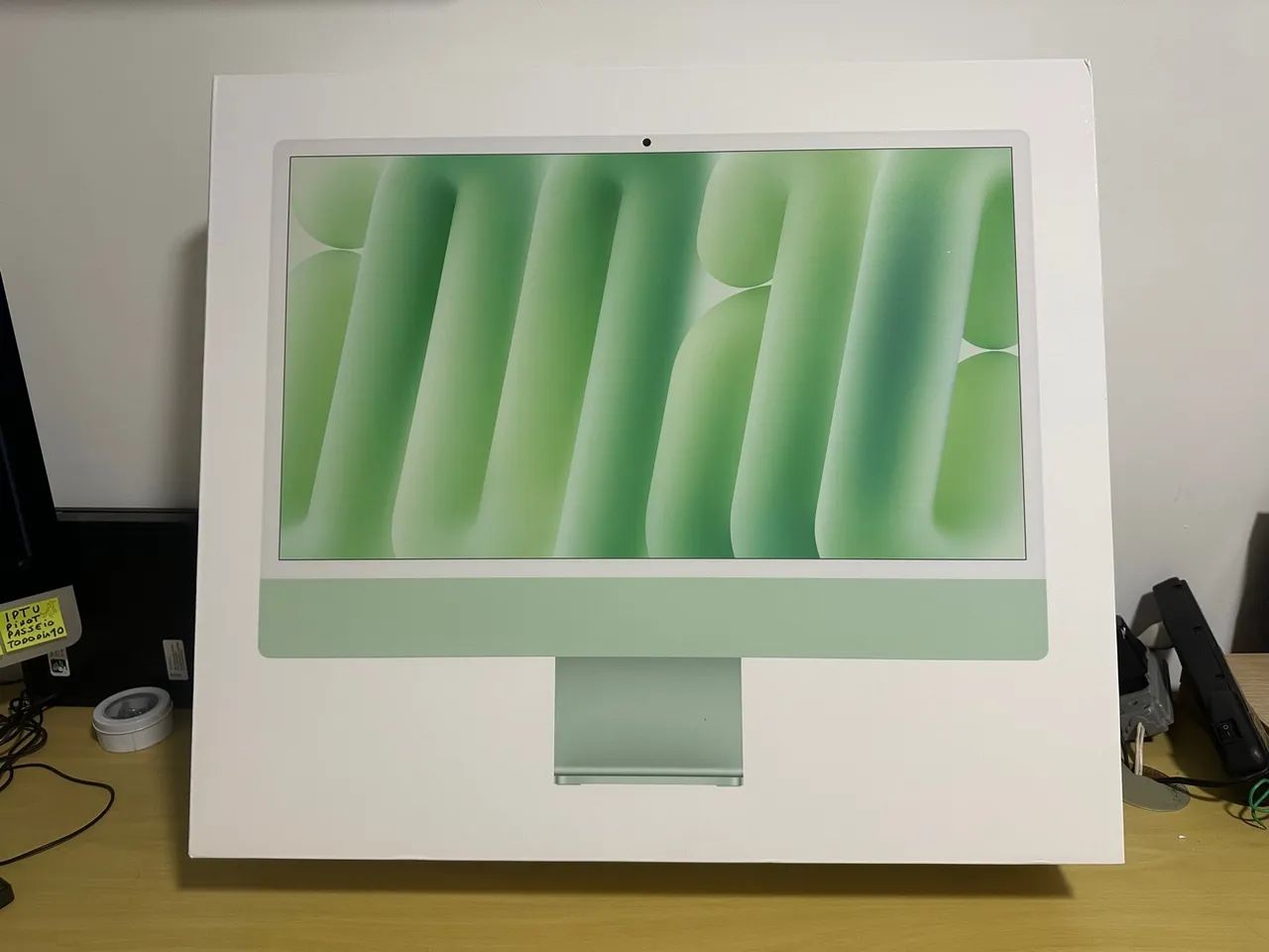 iMac 24 M4 16GB 512GB SSD 10 CPU 10 GPU PROMOÇÃO LACRADO