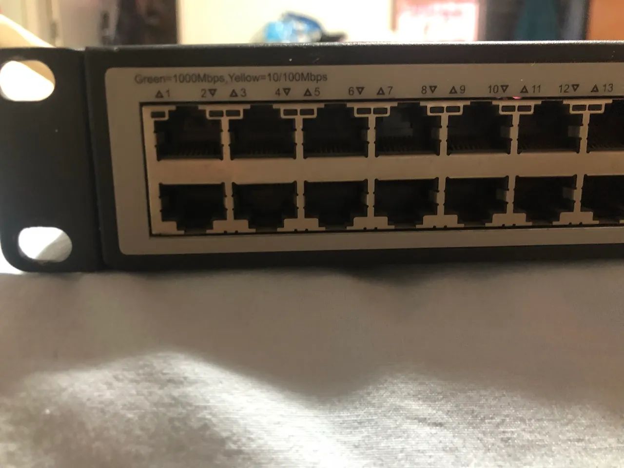 Switch HP JE009A-V1910-48G 48 Portas Gigabit  - Foto 4