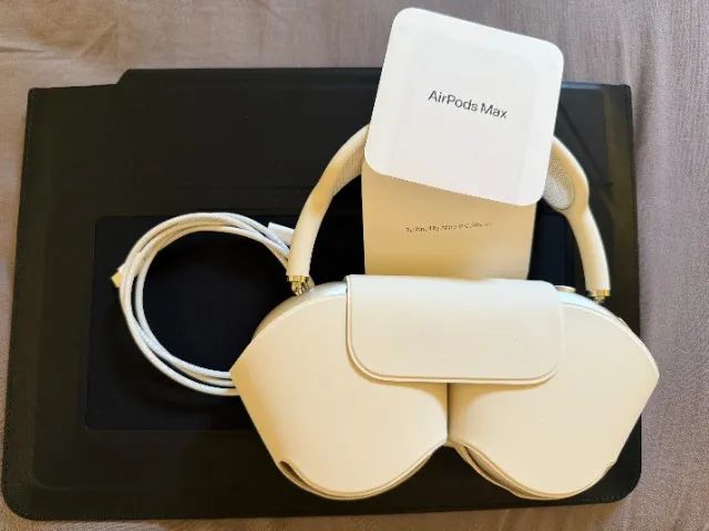Fone de Ouvido Apple AirPods Max - Starlight - USB-C