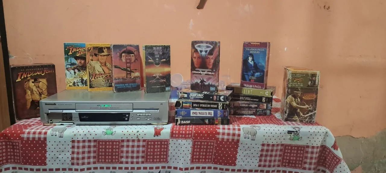 Vídeo cassete 64313037570178122