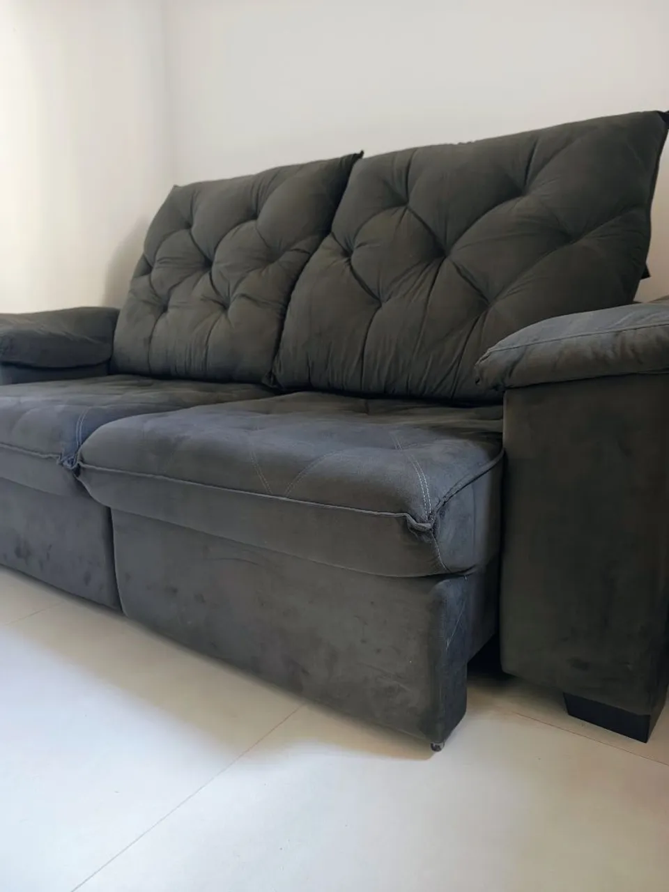 Sofá Retrátil e Reclinável 3 Lugares - Super Confortável!