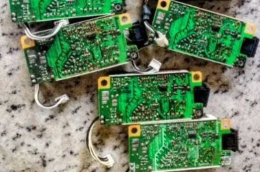 Lote de 4 fontes internas de PS2 originais