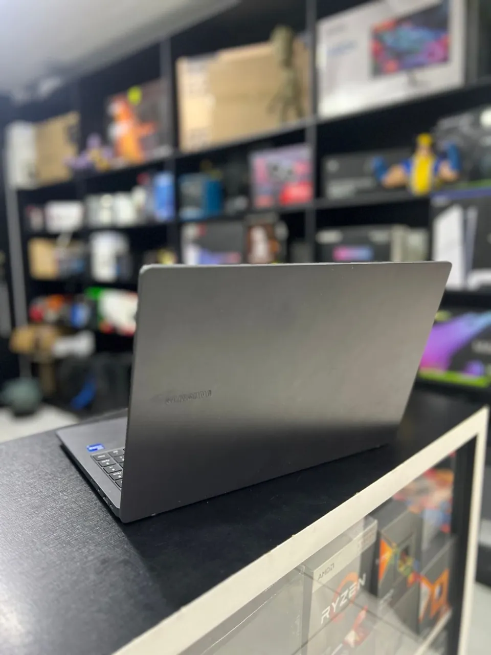 Galaxy Book2 i7-1255U, 32gb, 512GB SSD, 15.6'' Full HD LED