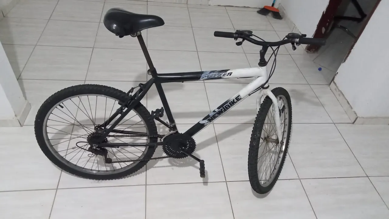 Vende-se bicicleta