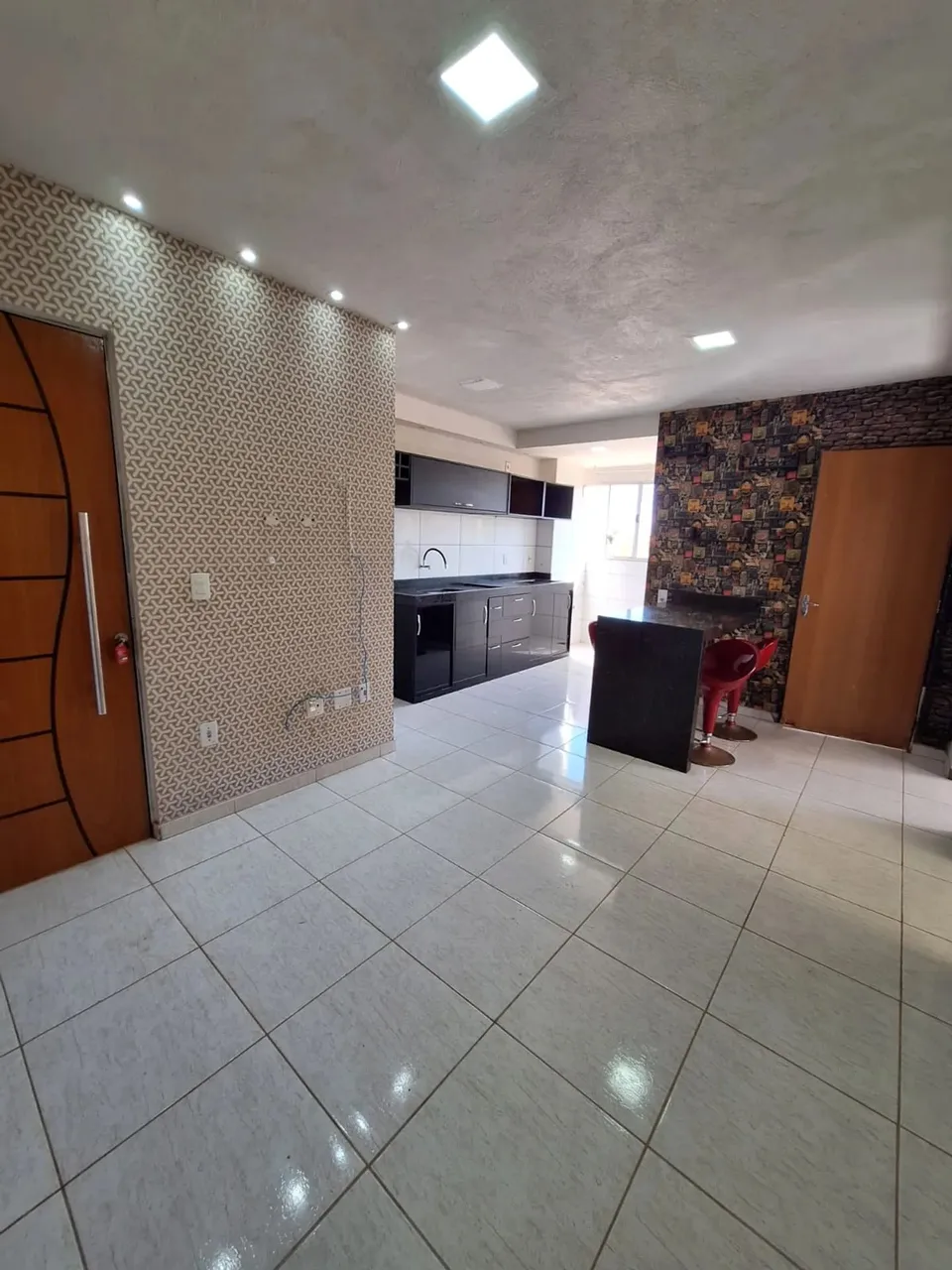 Alugo Ap 02 dormitórios Residencial North 1 na 604 norte