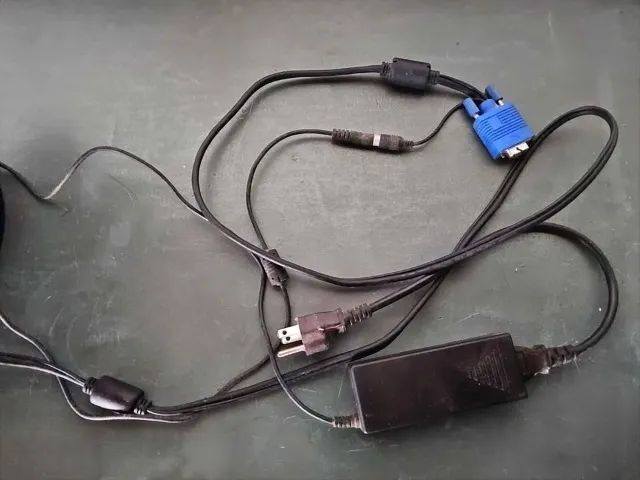  Monitor LG Flatron l1553 Usado - Foto 2