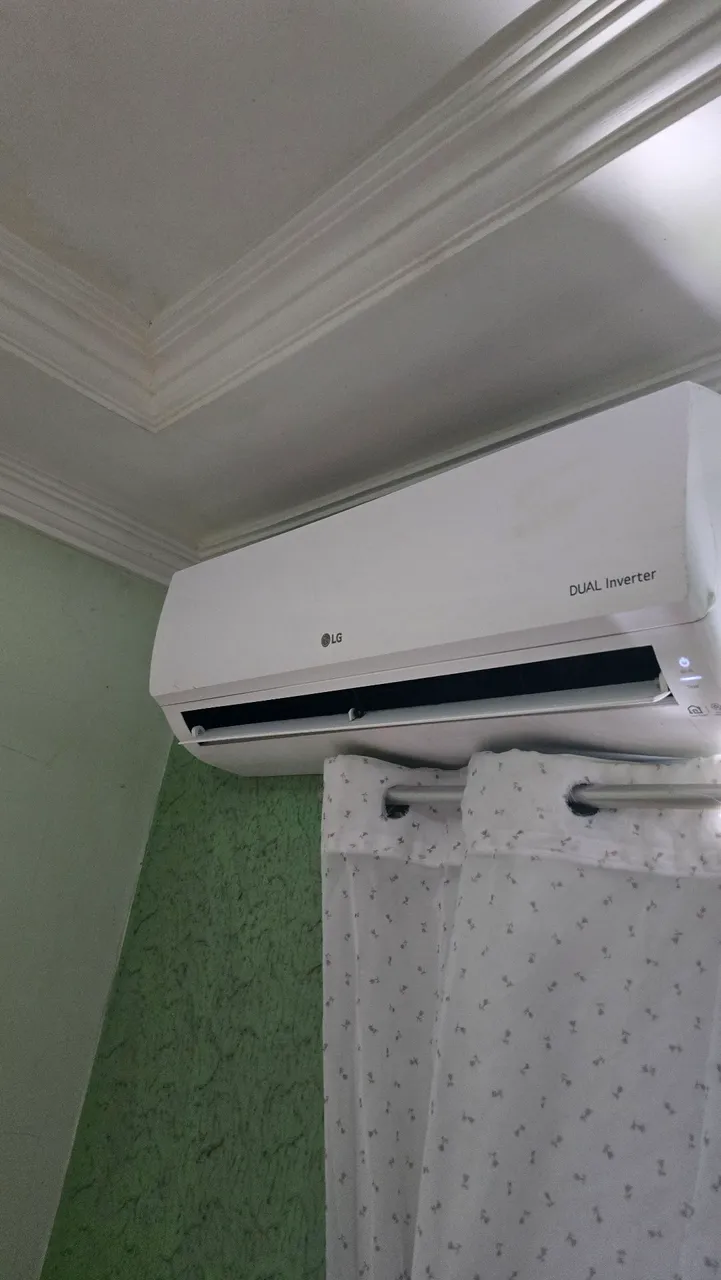 Ar Condicionado LG Dual Inverter perfeito estado! Gelando muito!