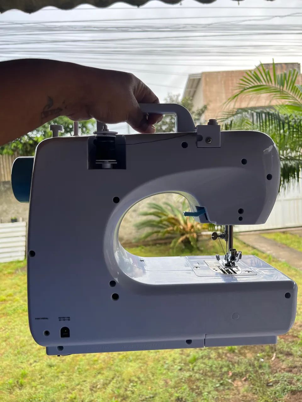 Máquina de Costura Philco64302528059651121