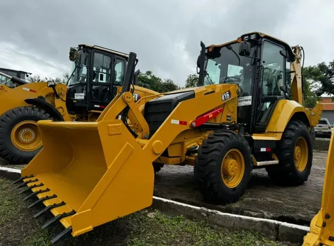 Retro Escavadeira Cat 416 Nova