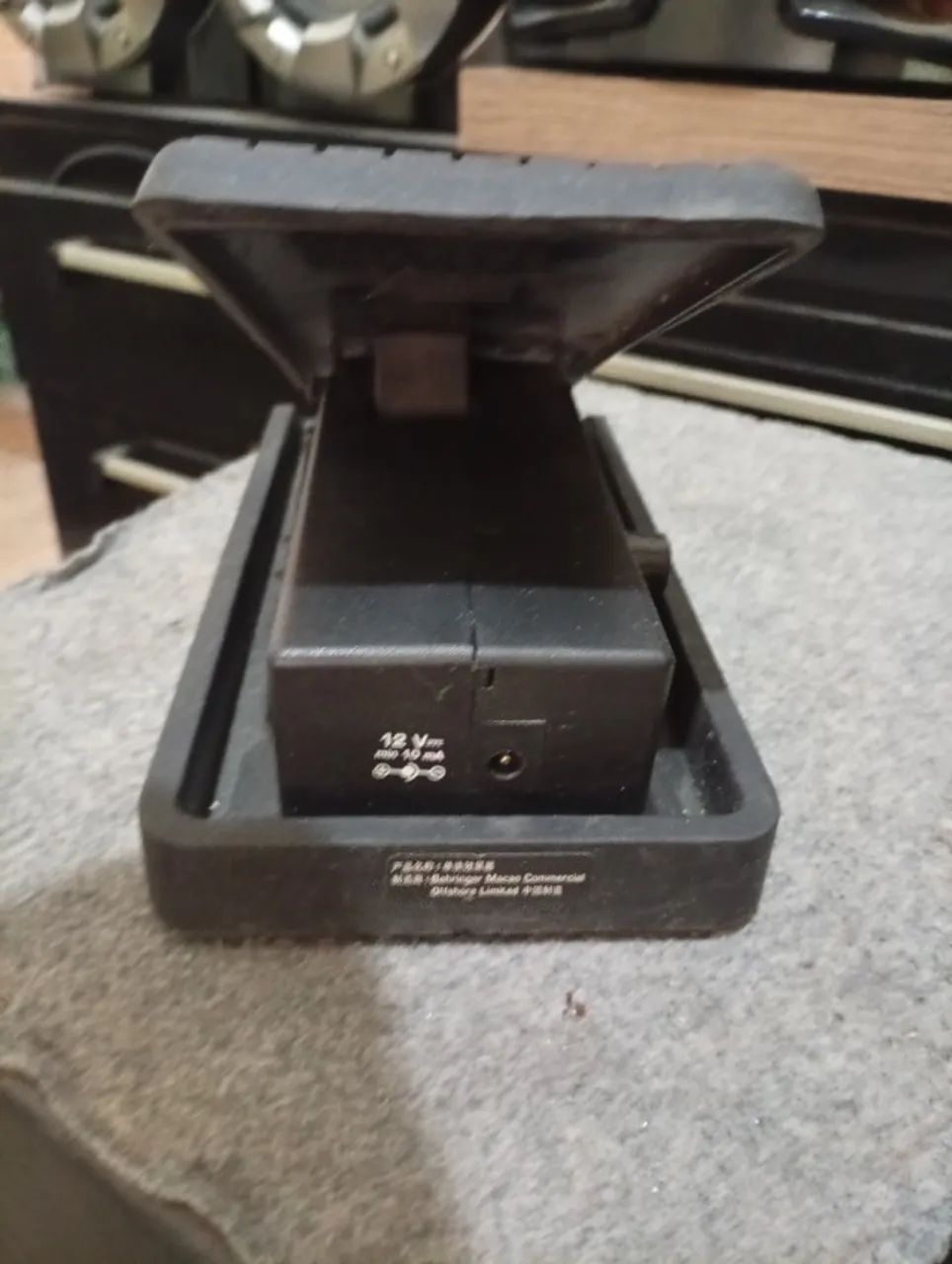 Pedal de volume Behringer  - Foto 4