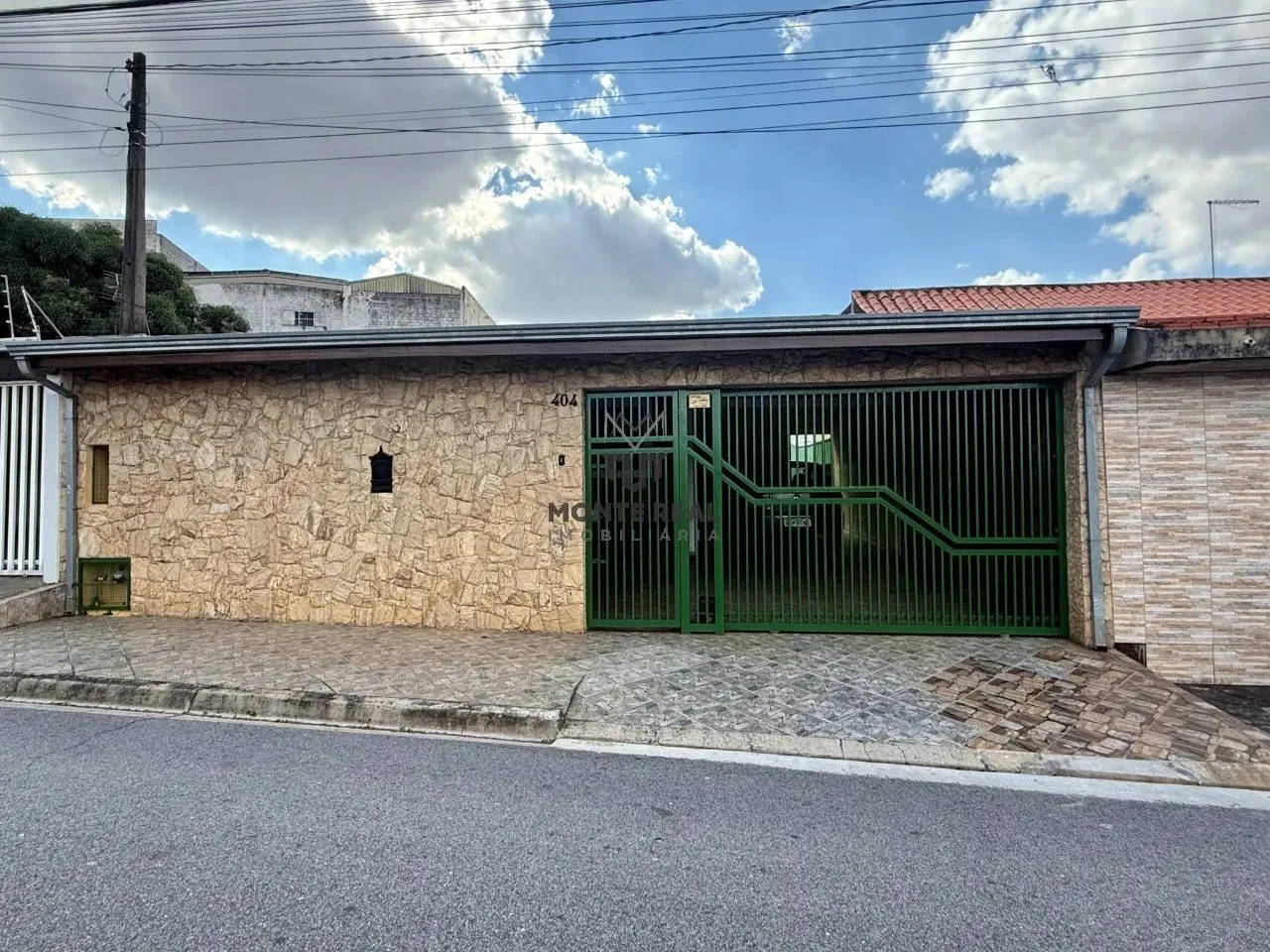 Monte Real Imobiliária | Casa Térrea à Venda no Parque Esmeralda, Sorocaba/SP