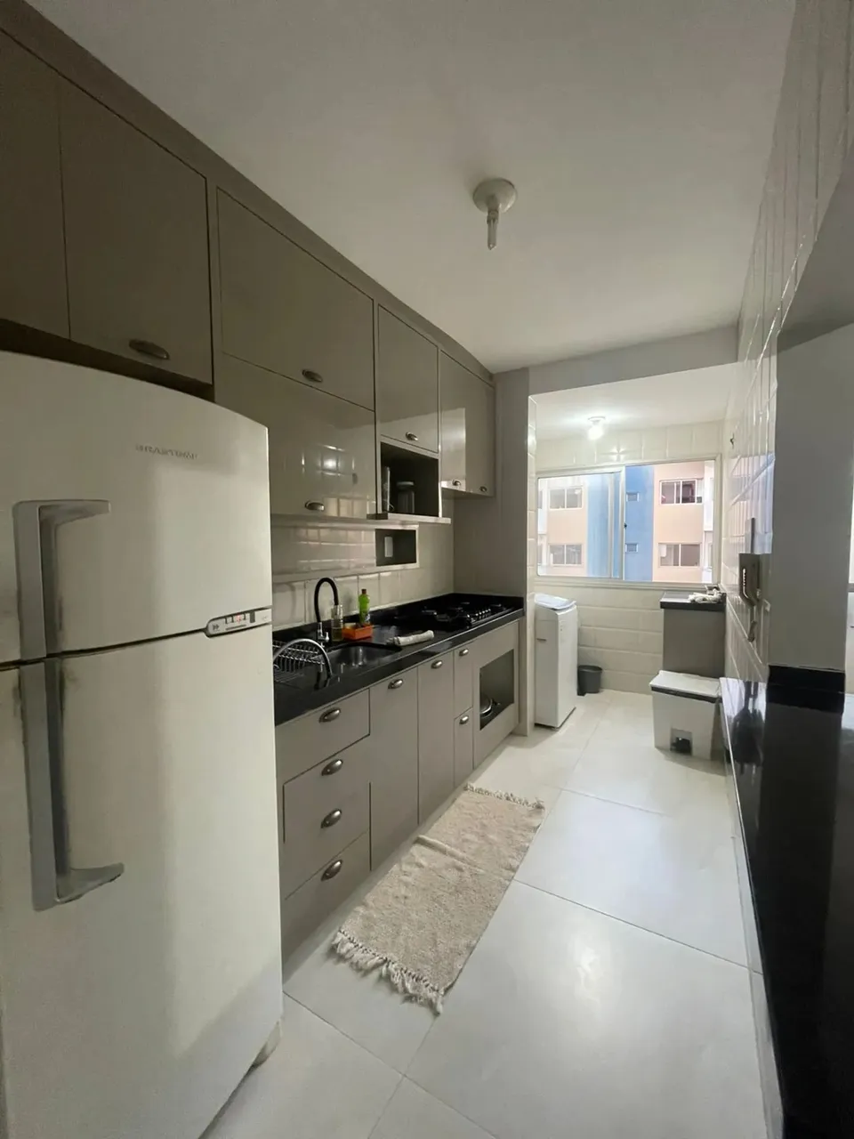 VENDO APTO COM 3 QUARTOS NA 106 NORTE-  EM Palmas - TO