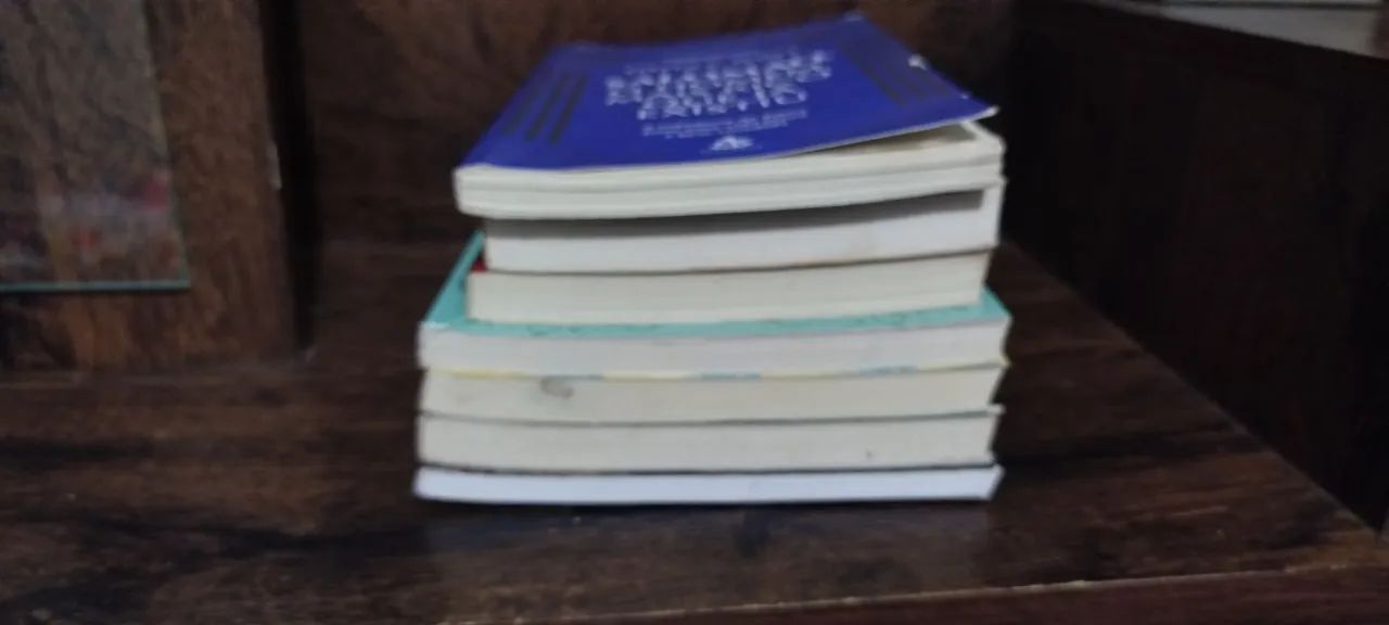 7 livros a venda (todos juntos) - Foto 2