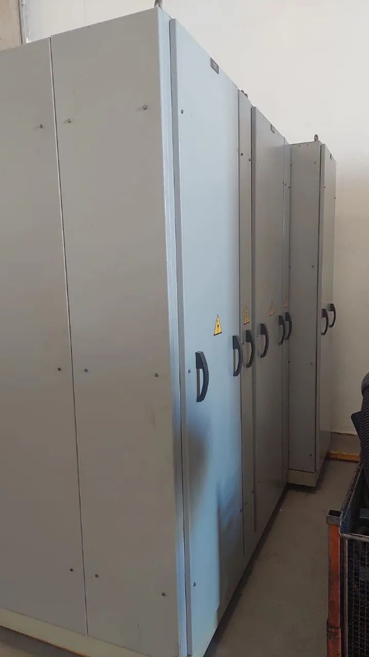 Duas 2 Subestações Supermercado Indústria Energia Produção industrial gerador - Foto 3