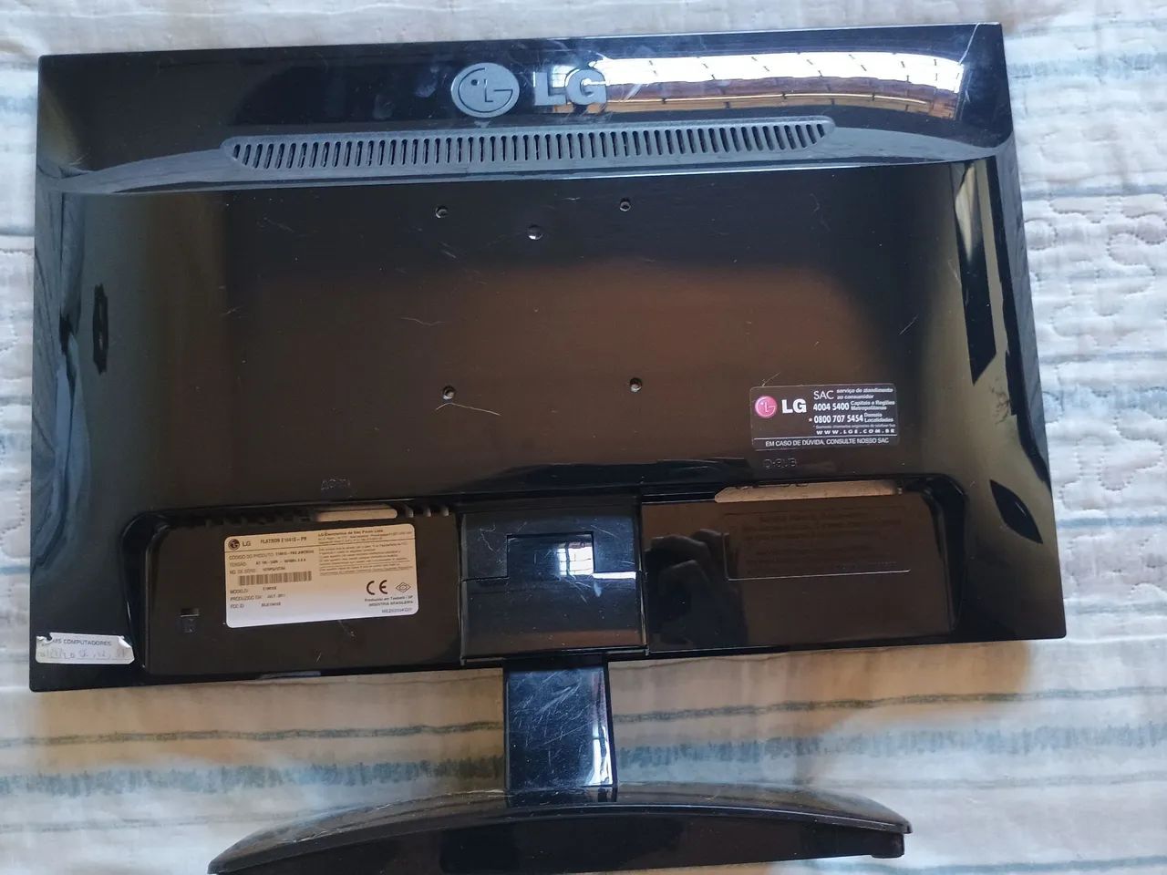 Monitor LG  - Foto 2