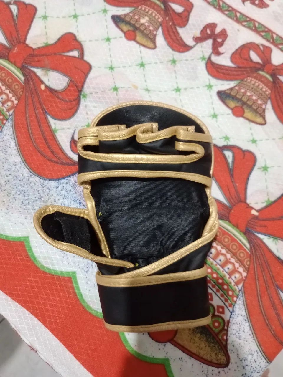 LUVA DE MMA VENOM tamanho M - Foto 3