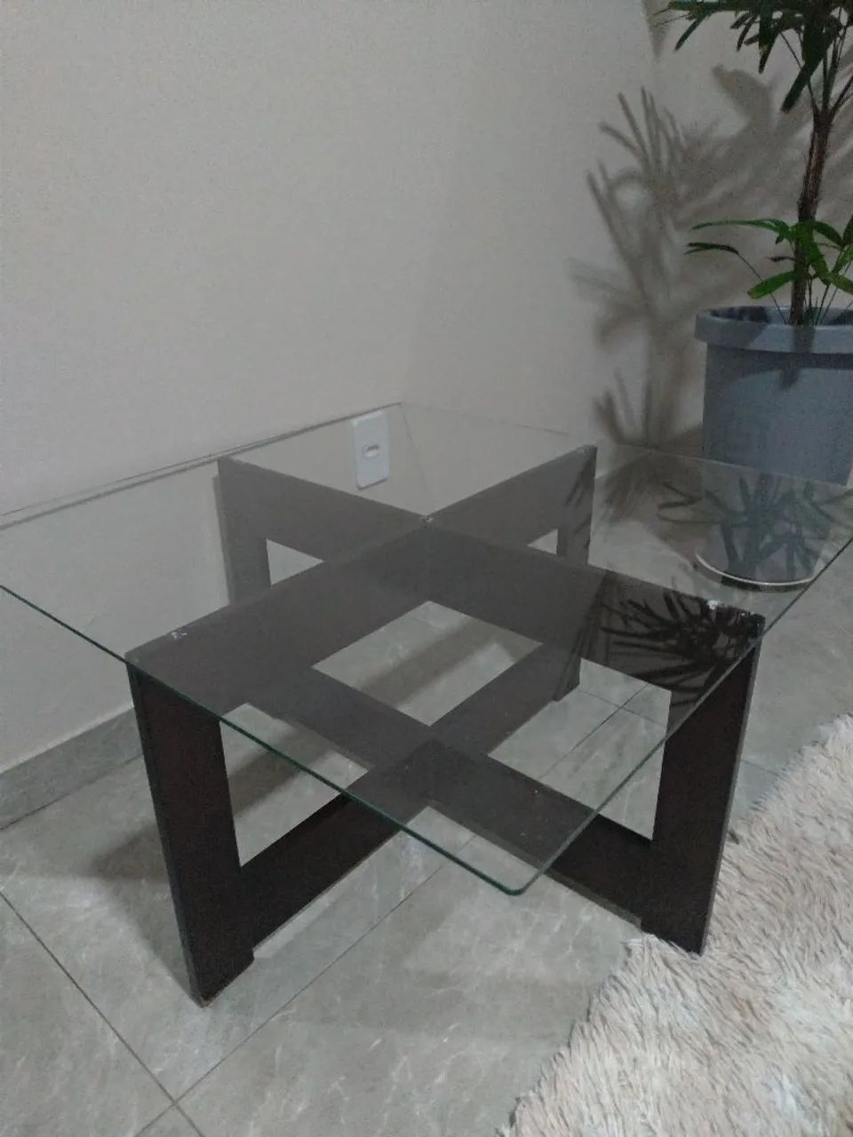 Vendo rack com mesa de centro sala64243395357313122
