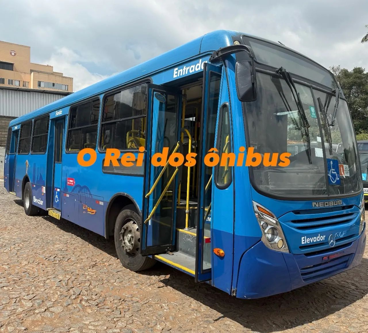 Ônibus urbano- Neobus ano 15/15