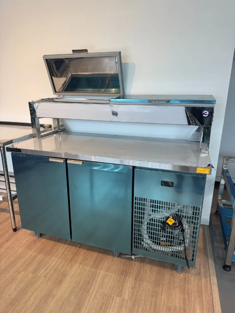 Balcão refrigerado codimentadora 1,5m refrimate (alef)