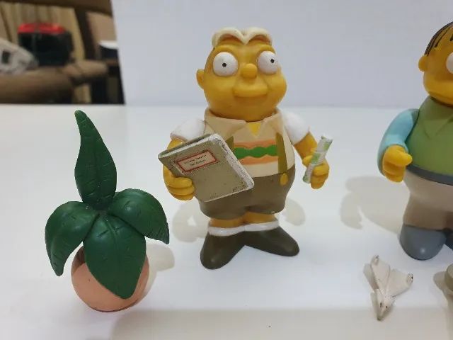 Lote playmates simpsons originais com 2 personagens Utter e Ralph - Foto 2