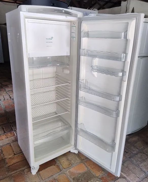 Geladeira Frost Free. Entrego hoje!! - Foto 2