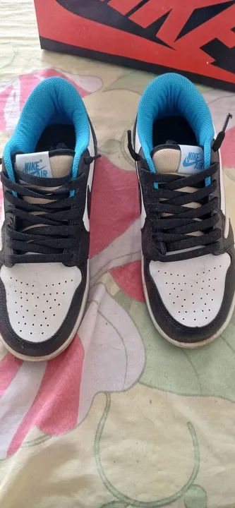 Tênis Nike Air Jordan 1 Retro High OG - Tamanho 40 - Foto 2