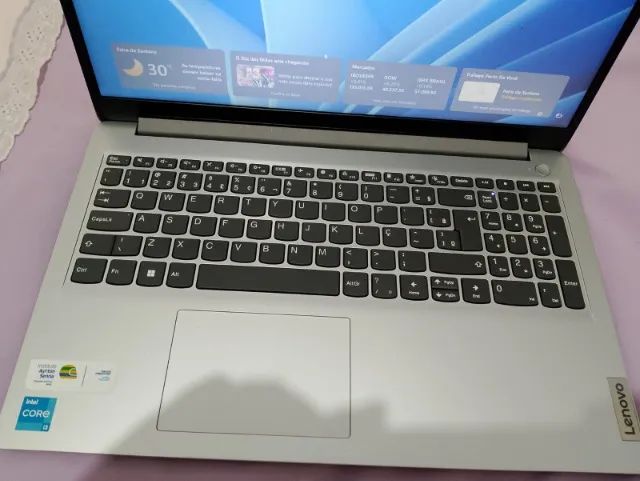 Notebook Lenovo Intel Core i3-1215U 4GB (Soldado) 256GB SSD Windows 11 - Foto 4