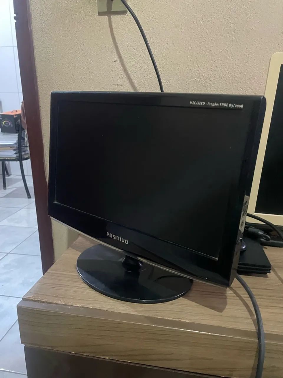 Monitor Lcd 16 Polegadas Positivo Wide (Usado)