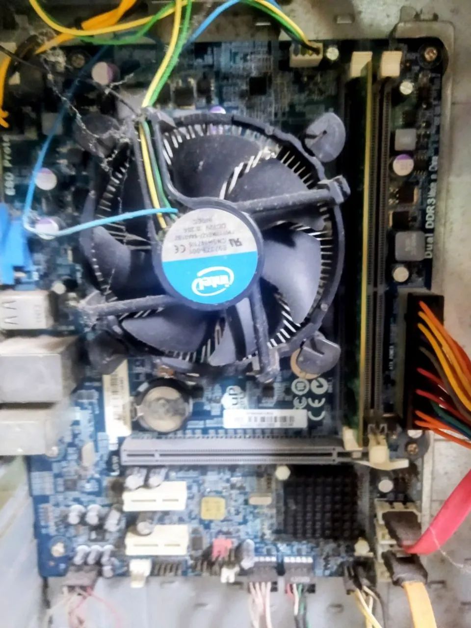 CPU Intel i3 2100 2Gb DDR3 HD 500GB  - Foto 5