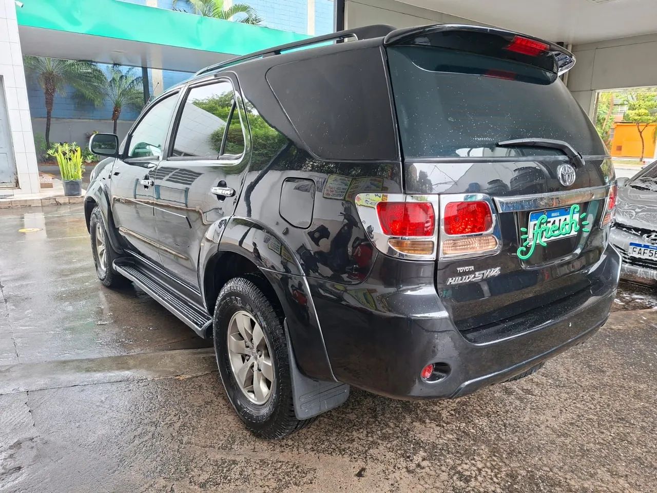 Toyota Hilux SW4 SRV D4-D 4x4 3.0 TDI Dies. Aut, foto 3 de 19