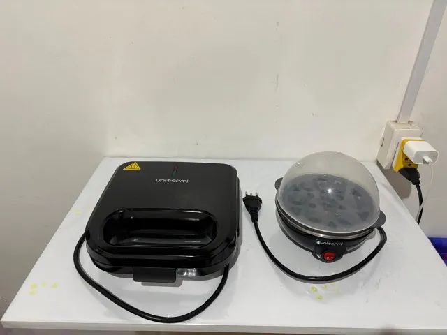 Grill e cozedor de ovos