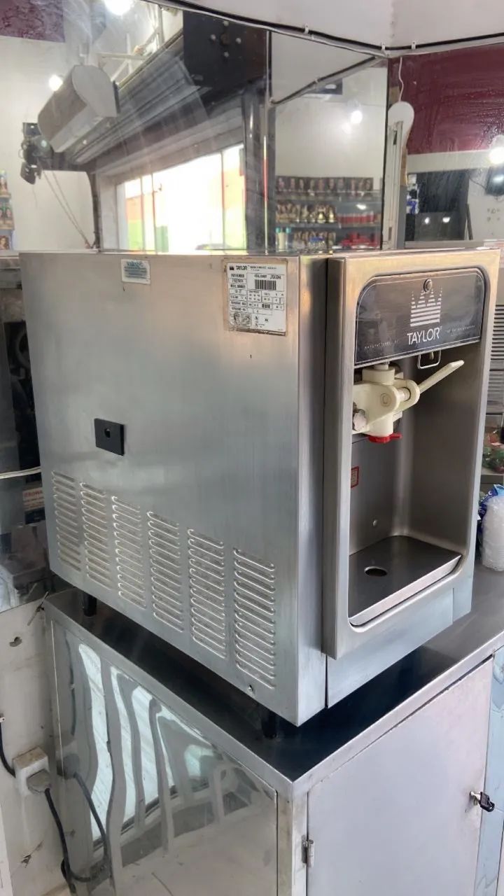 Máquina de Sorvete Soft TAYLOR 152 - Foto 3