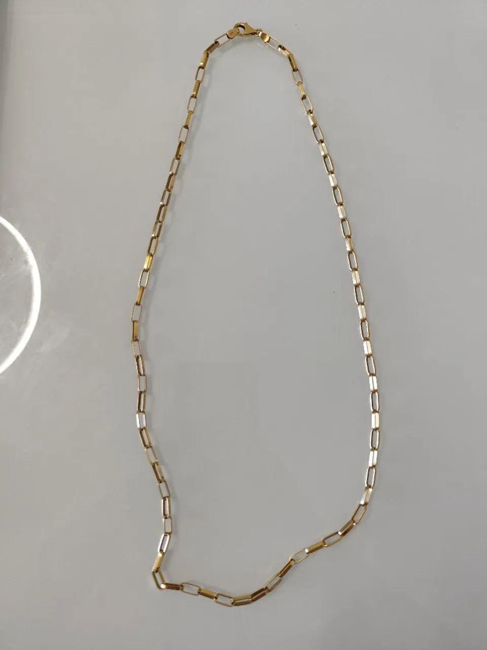 Vendo Corrente de Ouro Cartier. Com 20 gramas de ouro e medindo 65 cm