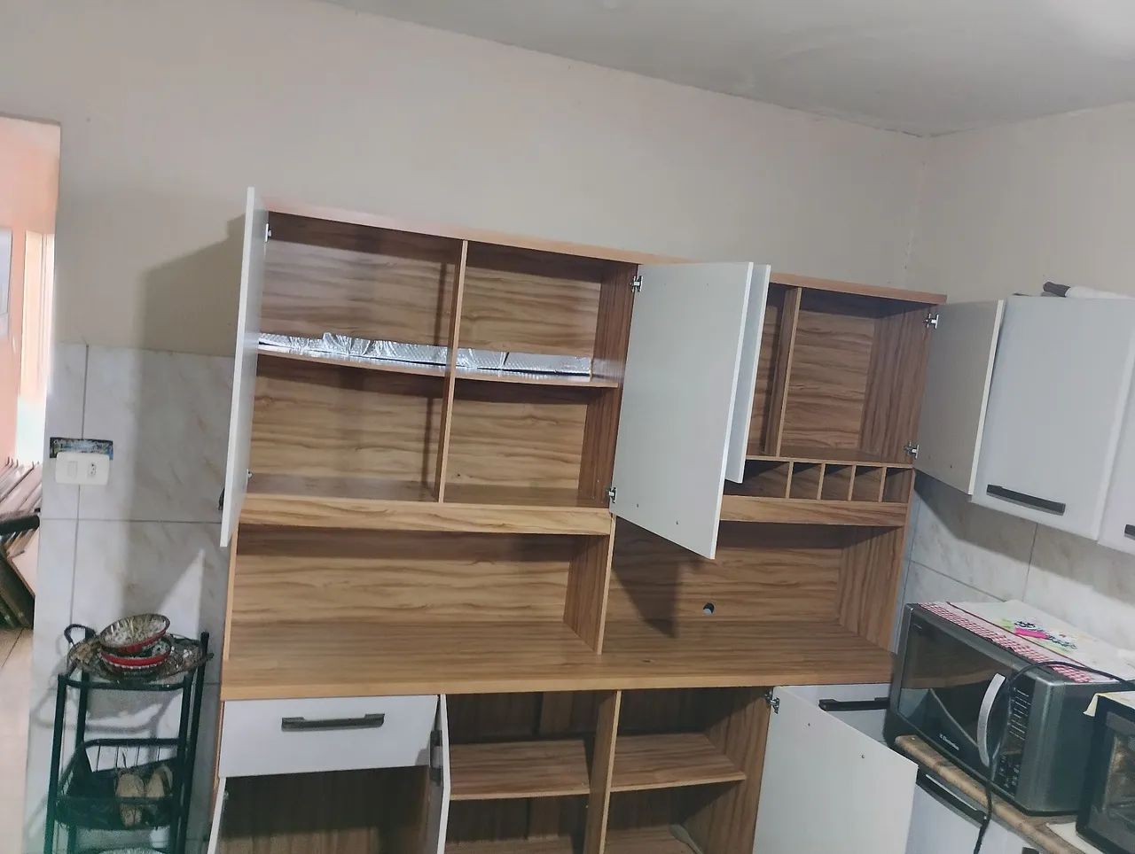 Armário de cozinha com 8 portas e 2 gavetas  - Foto 5