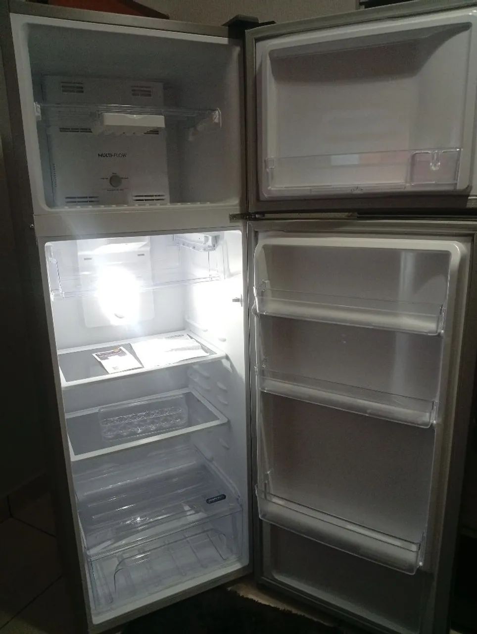 Geladeira Electrolux Nova  - Foto 3