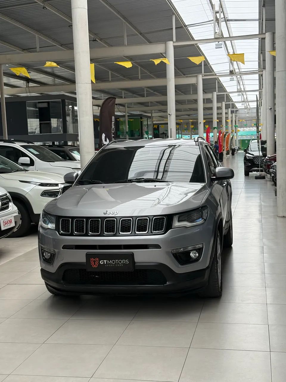 Jeep Compass COMPASS LONGITUDE 2.0 4x2 Flex 16V Aut. 2019