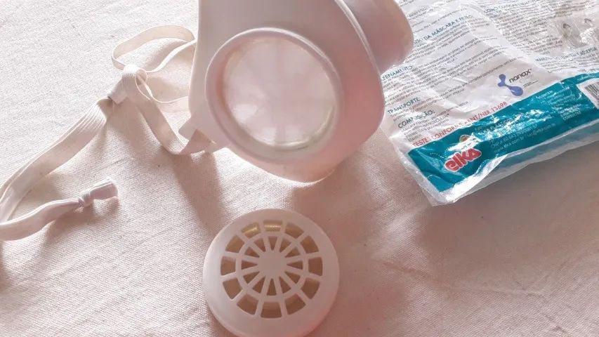 máscara de proteção reutilizável com filtro pff2 OTO - Foto 5